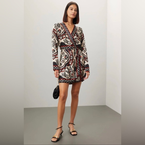 FARM Rio Black and Red Patterned Dress - Picture 4 of 9